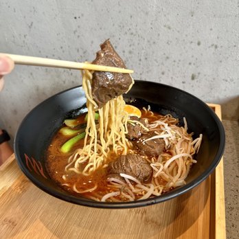 ZHONGZHONG NOODLES - ROOSEVELT ISLAND - Updated January 2025 - 258