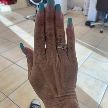 A Plus Nails - Nail Salons Near Me - Canoga Park, California