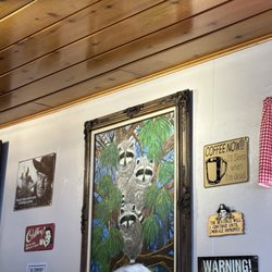 Red Kettle - Favorite piece of art in the restaurant. Figured I'd share. Featuring the back of gentleman's head