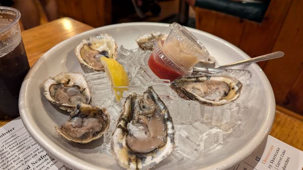 Lenny's Indian Head Inn by null