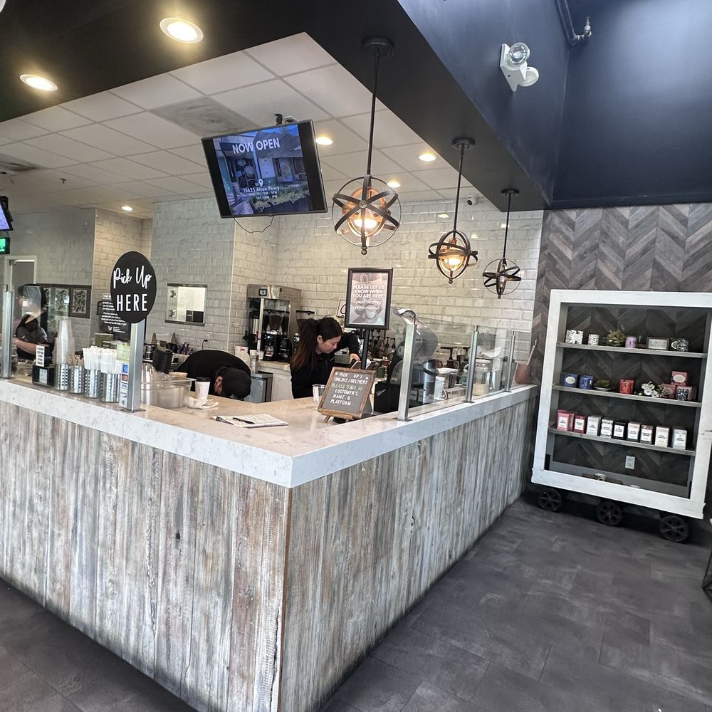 KRISP Fresh Living - Acai Bowls Near Me - Irvine, California KRISP Fresh Living - Acai Bowls Near Me - Irvine, California