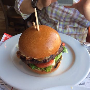 Simmzy's - Simzy burger - Gastropubs Near Me - Long Beach, California Simmzy's - Simzy burger - Gastropubs Near Me - Long Beach, California
