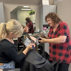 Salon Retro - Full foil with Kathy and Julie