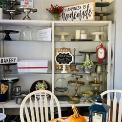 Graceys Goodies - Inside