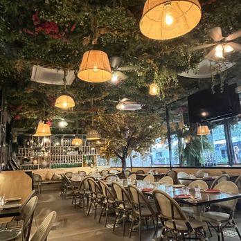 Arrosseria Las Arenas - The beautiful inside. It's magical - Tapas/Small Plates Near Me - Barcelona, B