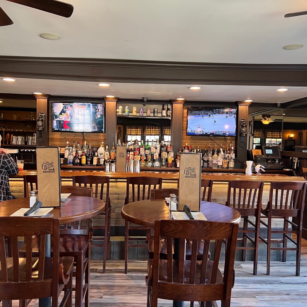 The Carriage House - Bar area - New American Near Me - Patterson, New York The Carriage House - Bar area - New American Near Me - Patterson, New York