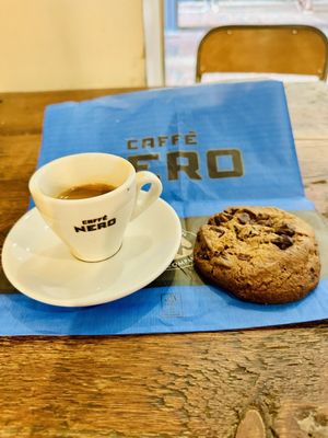 Caffè Nero by null