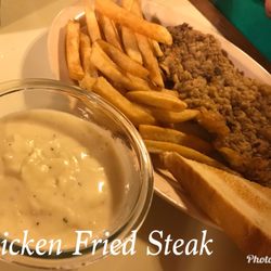 Lisa Ann's Cafe - Chicken fried steak hand battered and when cut the batter stayed on. Gravy had a terrific flavor.
