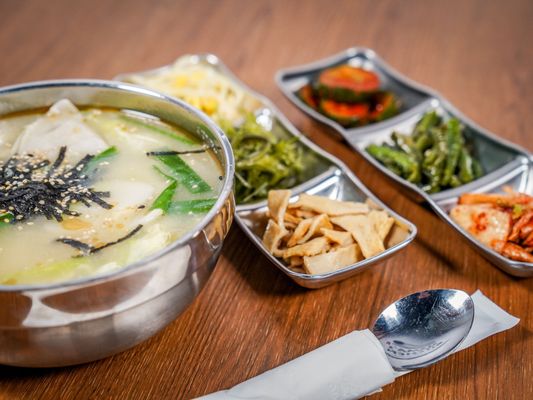 Mama's Kitchen Korean Restaurant of Frisco 한식 & 반찬 전문점 by null