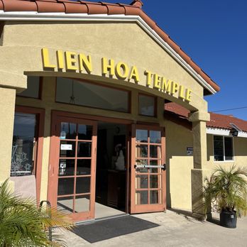 Chua Lien Hoa Temple - Buddhist Temples Near Me - Garden Grove, California