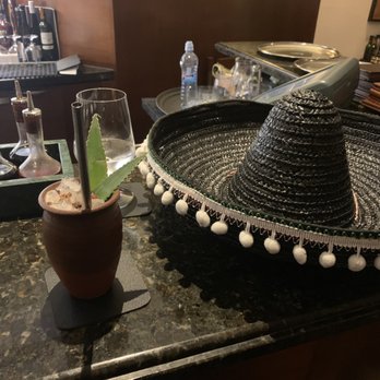 Be Bop Bar - The loco - Cocktail Bars Near Me - Prague, Puerto Rico