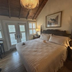 Port d'Hiver Bed and Breakfast - Our stunning room