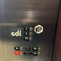 Michigan Implants & Periodontics - Conveniently marked in elevator for 3rd floor