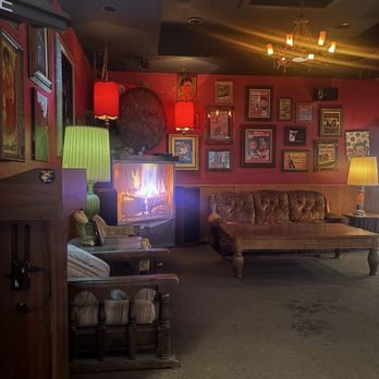 Monkey Pants Bar & Grill - Sports Bars Near Me - Tempe, Arizona Monkey Pants Bar & Grill - Sports Bars Near Me - Tempe, Arizona