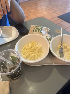 Panera Bread by null
