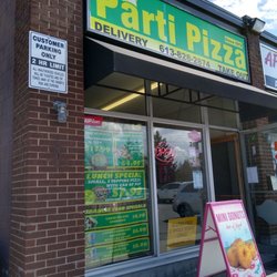 Parti Pizza - Front of the pizza shop