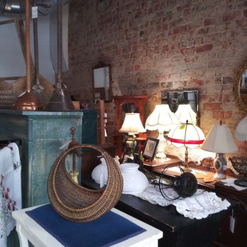 Ten Thousand Treasures - Antiques Near Me - Kirklin, Indiana Ten Thousand Treasures - Antiques Near Me - Kirklin, Indiana