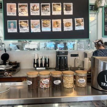 Davey's Ice Cream - Desserts Near Me - Brooklyn, New York