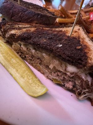 Howard's Bar by null