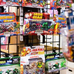 Comics Warehouse