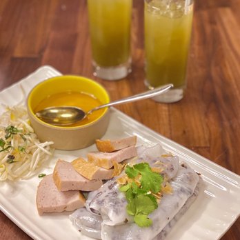 Bodega - banh coun, fresh sugarcane juice x2 (02/2023) - Vietnamese Near Me - San Francisco, California Bodega - banh coun, fresh sugarcane juice x2 (02/2023) - Vietnamese Near Me - San Francisco, California