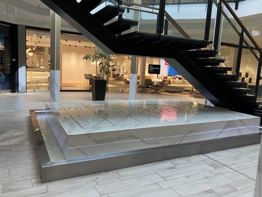 Barnes & Noble by null