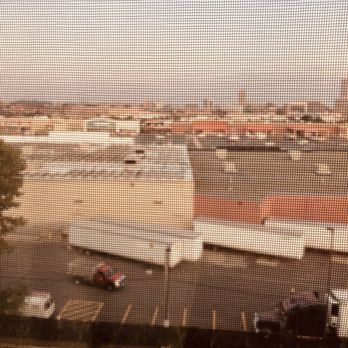 Courtyard by Marriott Boston-South Boston - Daytime view from my room of the noisy trucks that keep you up. - Hotels Near Me - Boston, Massachusetts Courtyard by Marriott Boston-South Boston - Daytime view from my room of the noisy trucks that keep you up. - Hotels Near Me - Boston, Massachusetts