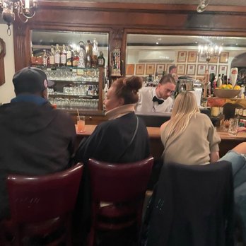Peter Luger - Bar - Steakhouses Near Me - Brooklyn, New York