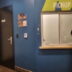 Four Mile Food - Pick-up window.