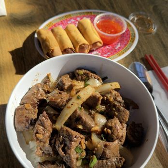MoonDog - SHAKEN BEEF, SEAFOOD&PORK EGG ROLLS (4) and BEEF PHO - Vietnamese Near Me - Louisville, Kentucky