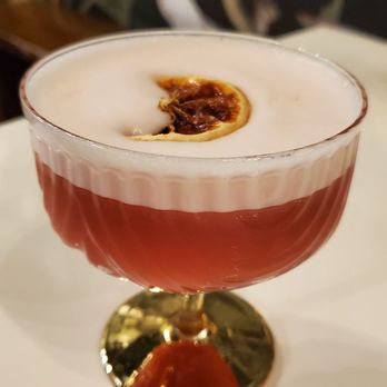 Evergreen Room - Blood Moon - Tea Rooms Near Me - Hudson, Massachusetts