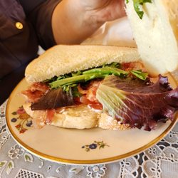 Ms. B’s Teas - Basic BLT on white bread