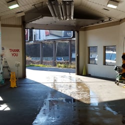 Wash World Express - The drying area.