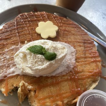 Little Flower - Pancakes - Coffee & Tea Near Me - Astoria, New York Little Flower - Pancakes - Coffee & Tea Near Me - Astoria, New York