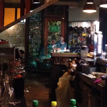 RUA - Tapas Bars Near Me - Porto, 13