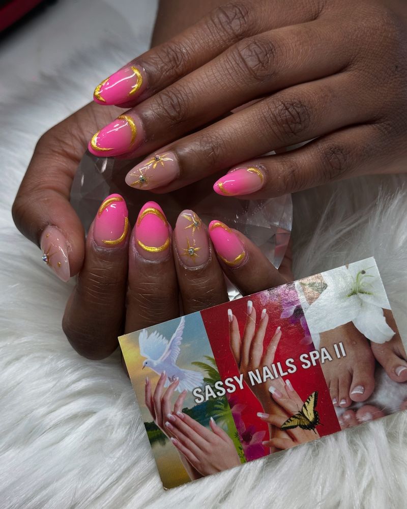 Sassy Nails Spa II Logo