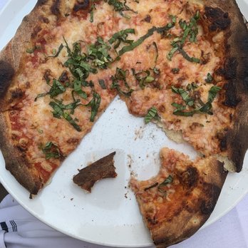 Quattro Caffe - Gluten free vegan pizza - Italian Near Me - Costa Mesa, California