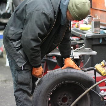 El Paisa Tires - WE OFFER A VARIETY OF TIRE REPAIR SERVICES - Tires Near Me - Chicago, Illinois El Paisa Tires - WE OFFER A VARIETY OF TIRE REPAIR SERVICES - Tires Near Me - Chicago, Illinois