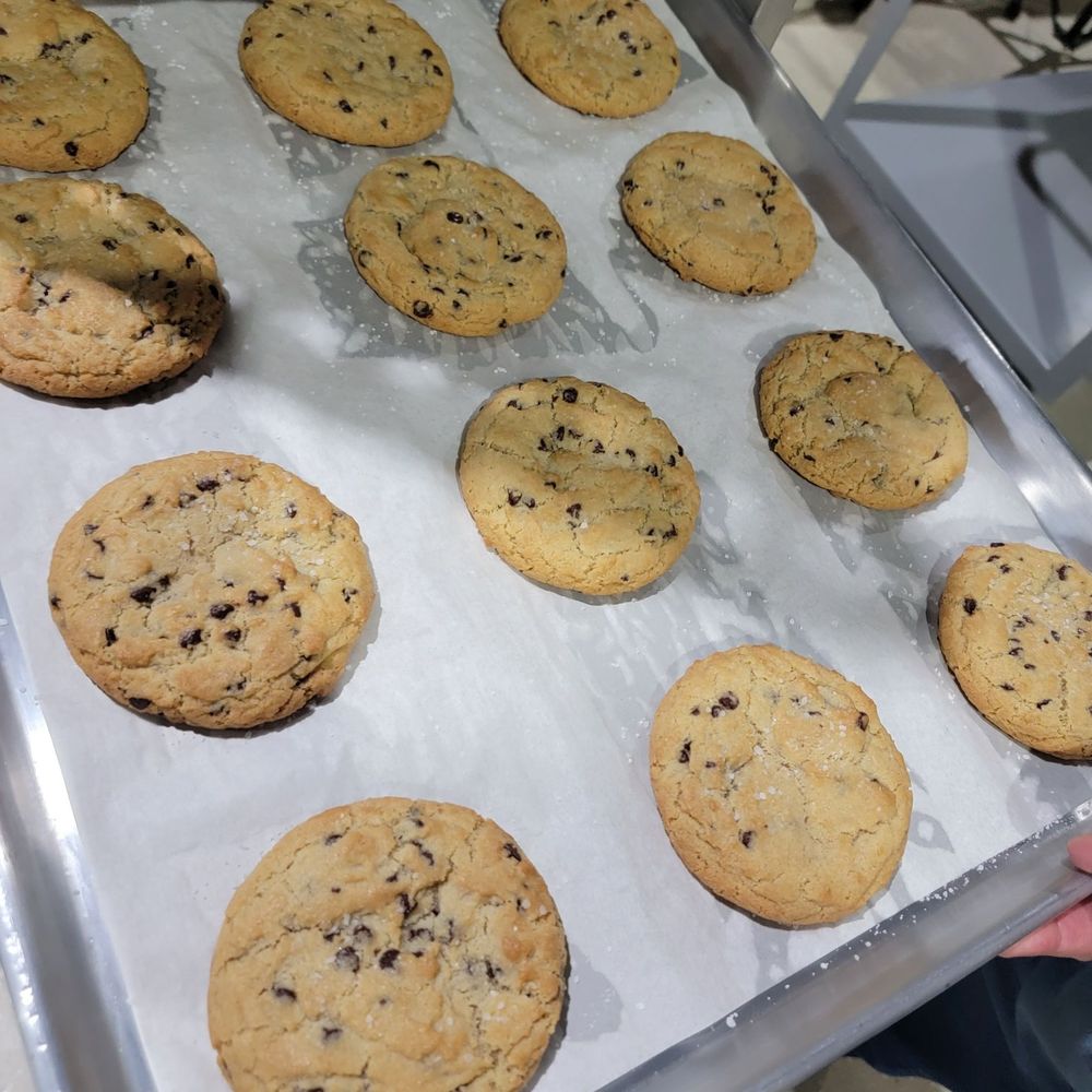 4 Birds Bakery - Cookies! - Bakeries Near Me - Indianapolis, Indiana 4 Birds Bakery - Cookies! - Bakeries Near Me - Indianapolis, Indiana