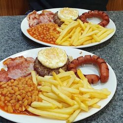 Wimpy Restaurants Group - Burger meal