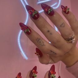 Lovely Nails Downtown