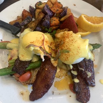 Sweet Maple - Blackstone Benedict Weekday Breakfast - American Near Me - San Francisco, California