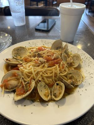 Vic's Italian Restaurant & Pizzeria by null