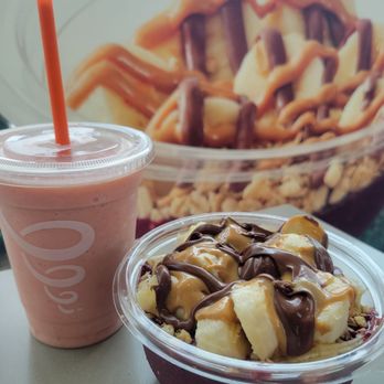 Jamba - Aloha Pineapple & Aćai Peanut Butter + Chocolate Hazlenut Bowl Photo Cred: @_eatingwithrunana - Juice Bars & Smoothies Near Me - Long Beach, California Jamba - Aloha Pineapple & Aćai Peanut Butter + Chocolate Hazlenut Bowl Photo Cred: @_eatingwithrunana - Juice Bars & Smoothies Near Me - Long Beach, California
