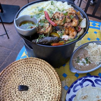 Las Montañas - Jumbo shrimp fajitas were incredible! - Mexican Near Me - Aspen, Colorado