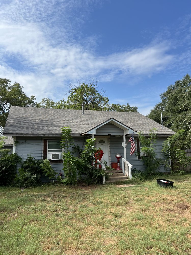 Slide of Atlas Roofing Pros