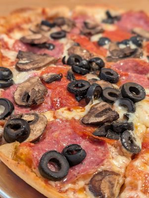 Cicero's Pizza by null