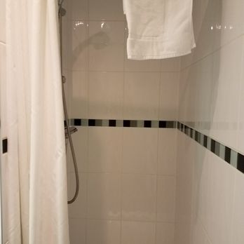 Mentone Hotel - Shower - Hotels Near Me - London, XGL