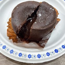 Sweet Puffin - Chocolate fondant filling