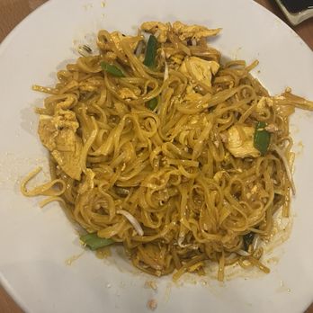 THAI DELIGHT BROADWAY Edmond - Chicken Pad Thai - Japanese Near Me - Edmond, Oklahoma THAI DELIGHT BROADWAY Edmond - Chicken Pad Thai - Japanese Near Me - Edmond, Oklahoma